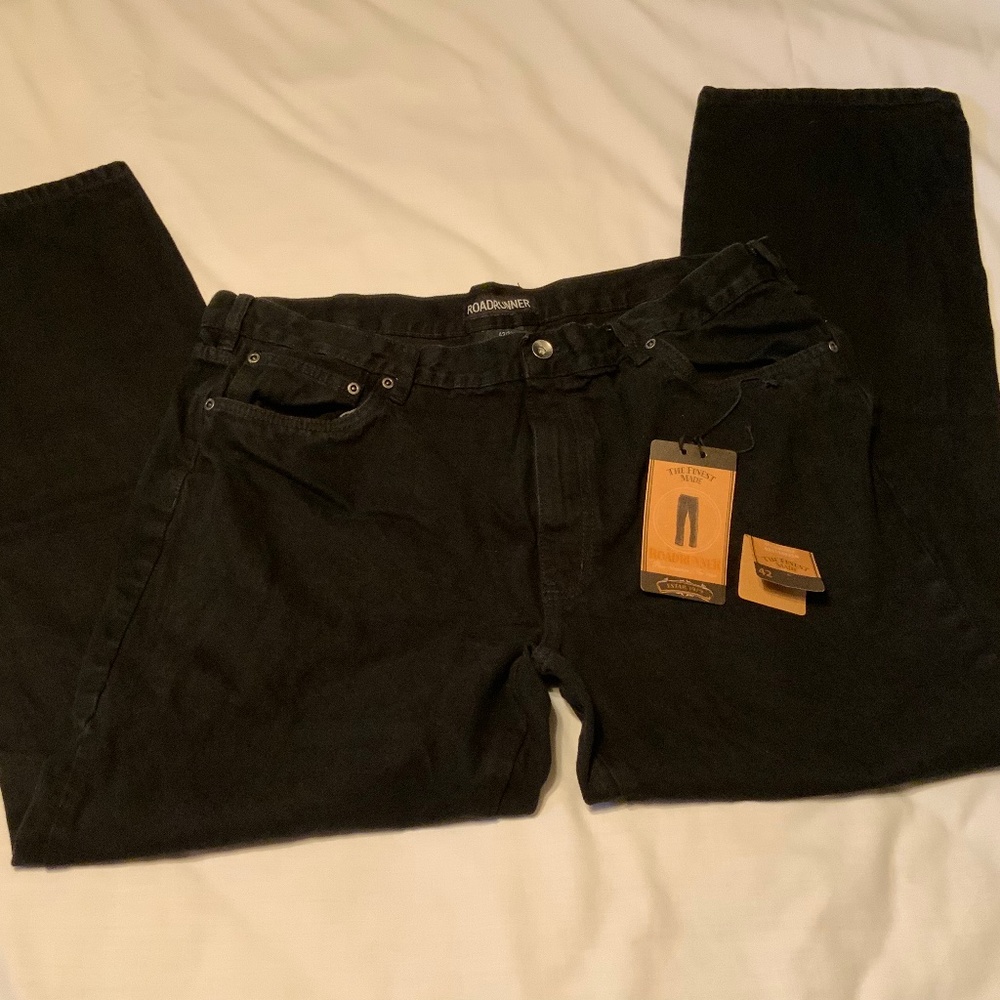 ROADRUNNER Straight Fit Black Cotton Denim Jeans (39”W x 31.5”L) New!
